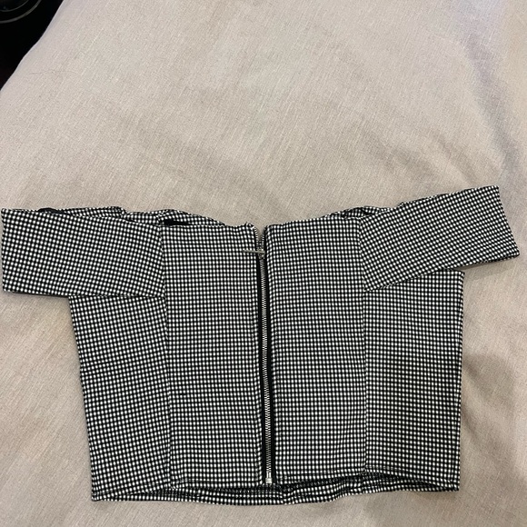 Dynamite women's black and white gingham crop top - Picture 2 of 4